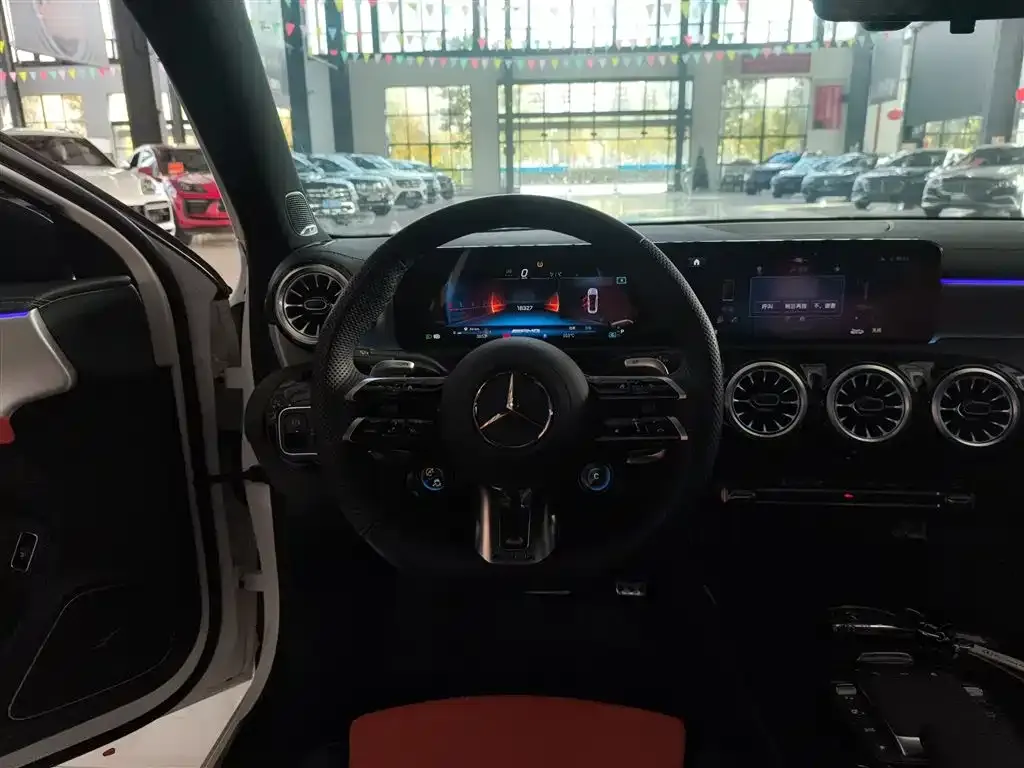Mercedes-Benz A-Class AMG — фото 10