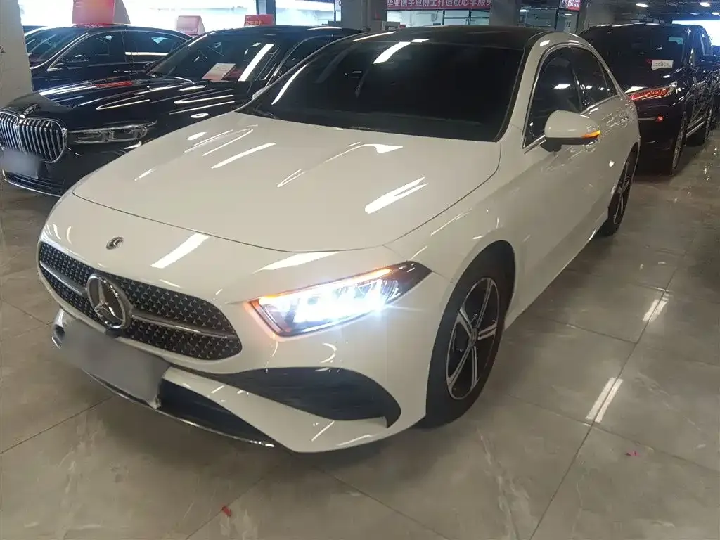 Mercedes-Benz A-Class 2025 из CN, фото 2