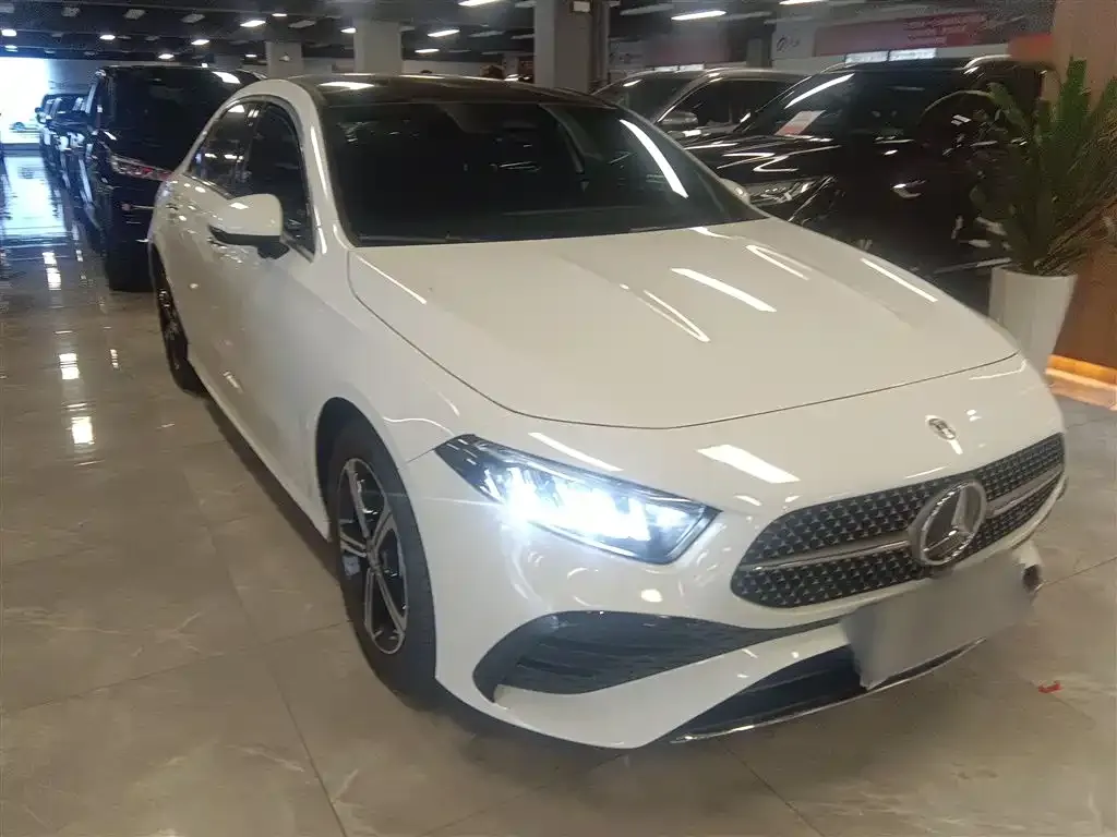 Mercedes-Benz A-Class 2025 из CN, фото 4