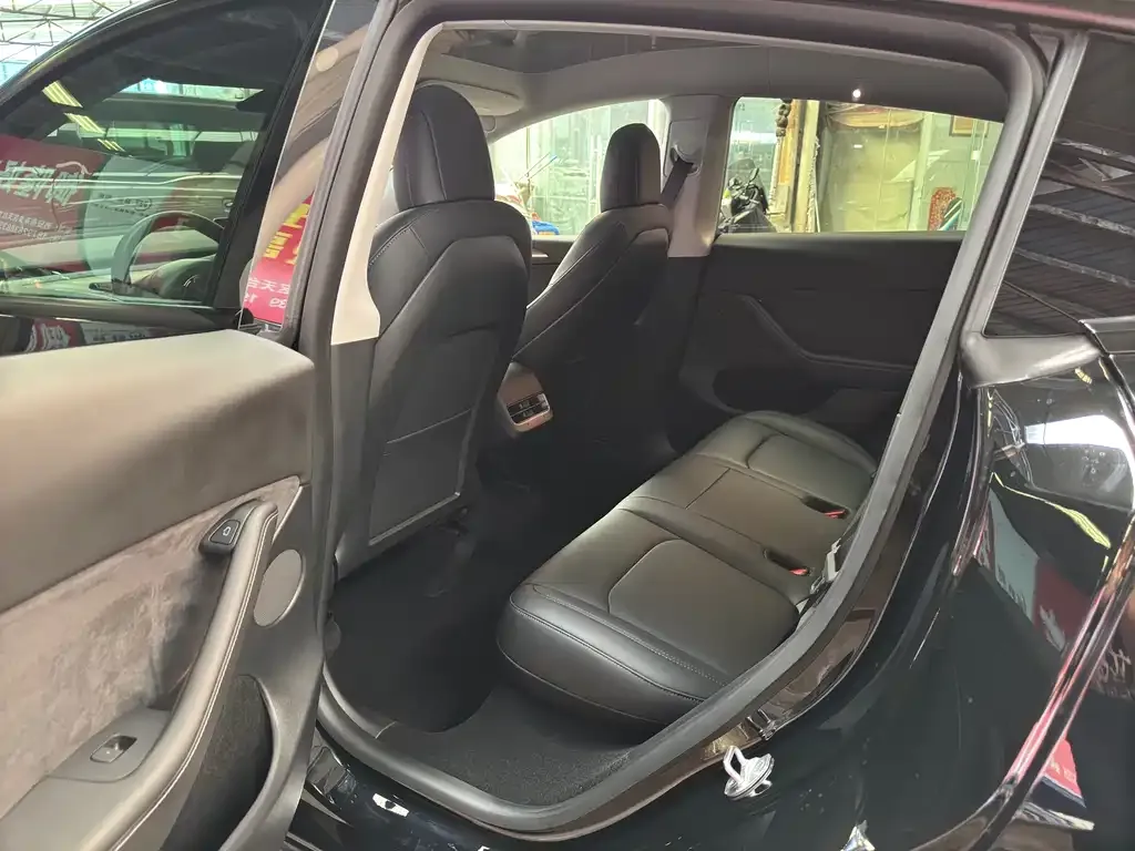 Tesla Model Y 2021 из CN, фото 6