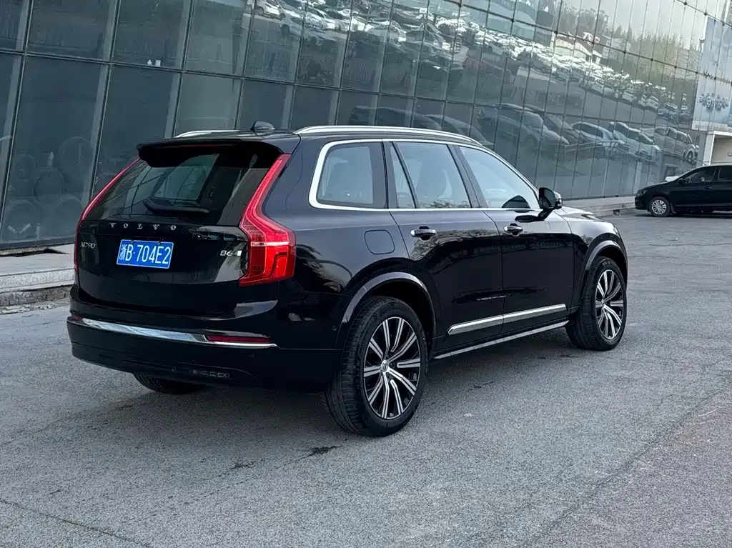 Volvo XC90 — фото 4