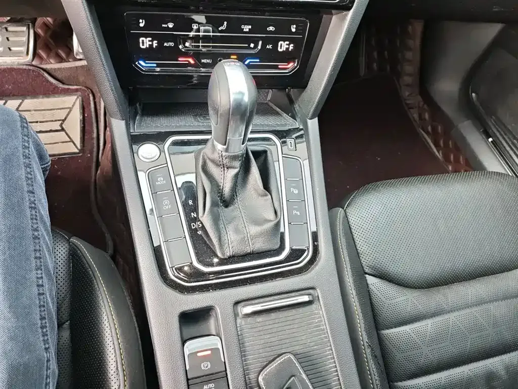 Volkswagen CC 2021 из CN, фото 6