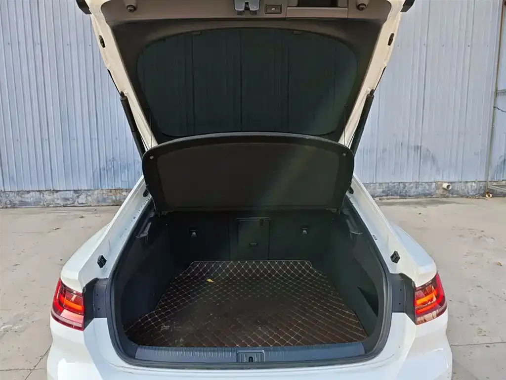 Volkswagen CC 2021 из CN, фото 9