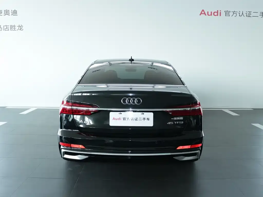 Audi A6L — фото 5