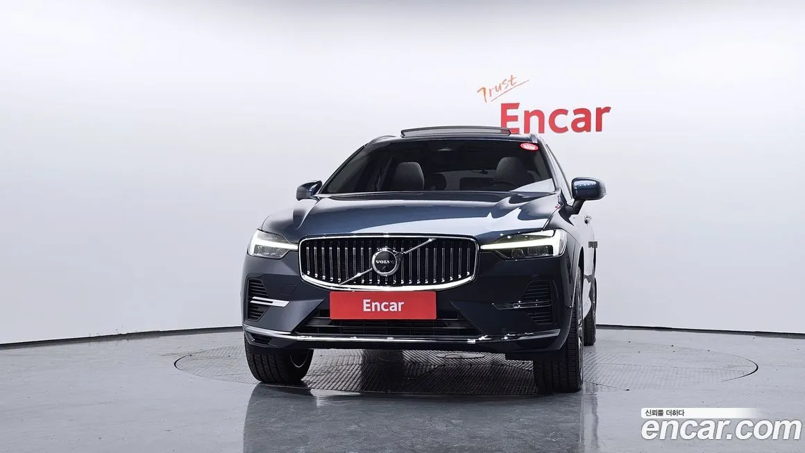 Volvo XC60 2022 из KR, фото 3