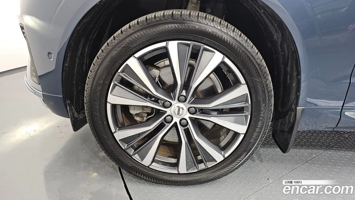 Volvo XC60 2022 из KR, фото 5