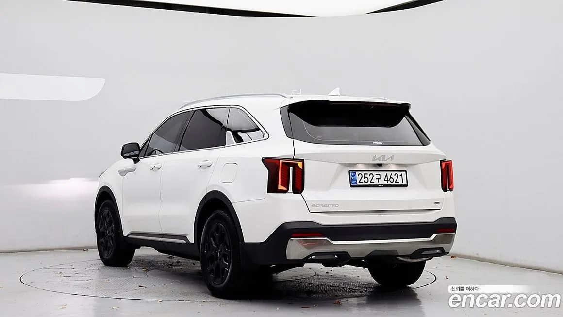 Kia Sorento — фото 4