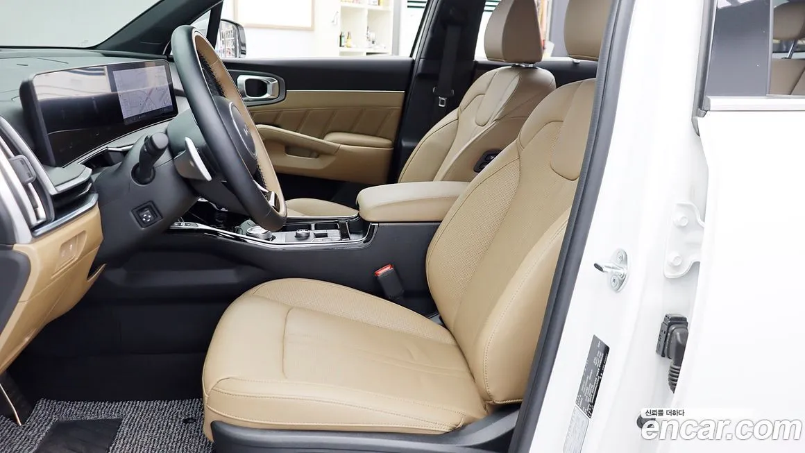 Kia Sorento — фото 7