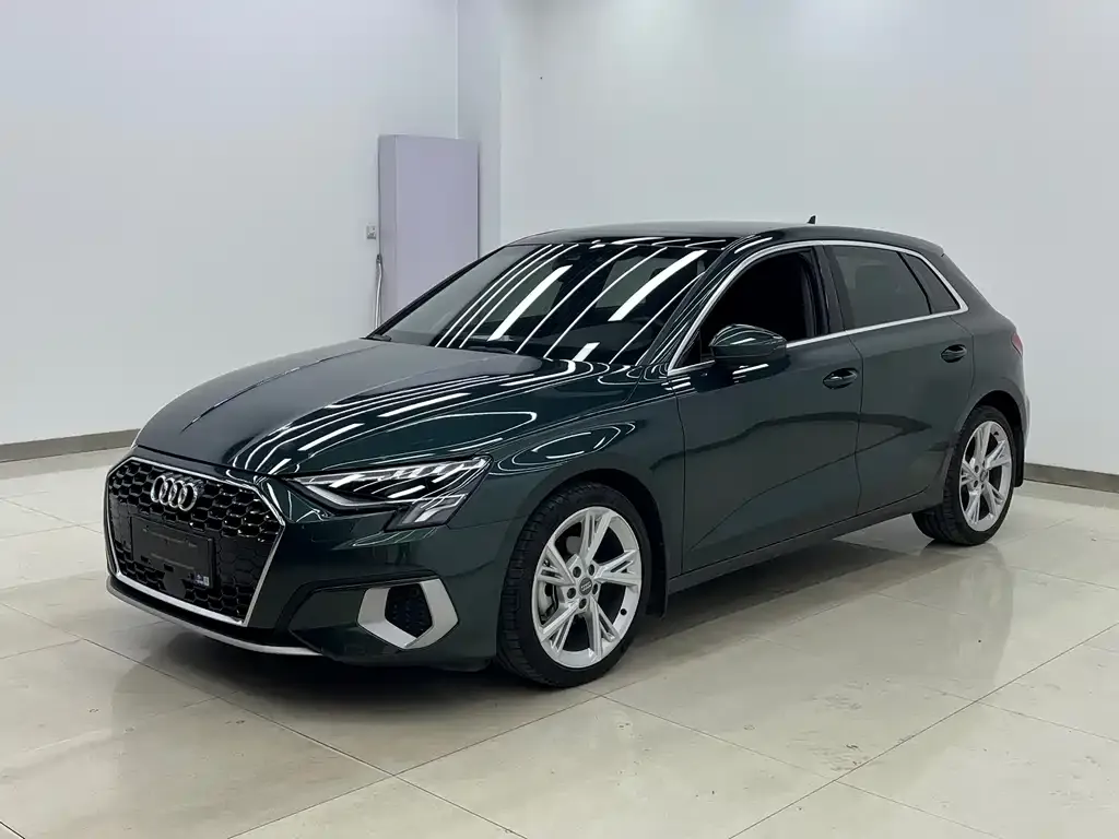 Audi A3 2022 из CN, фото 1