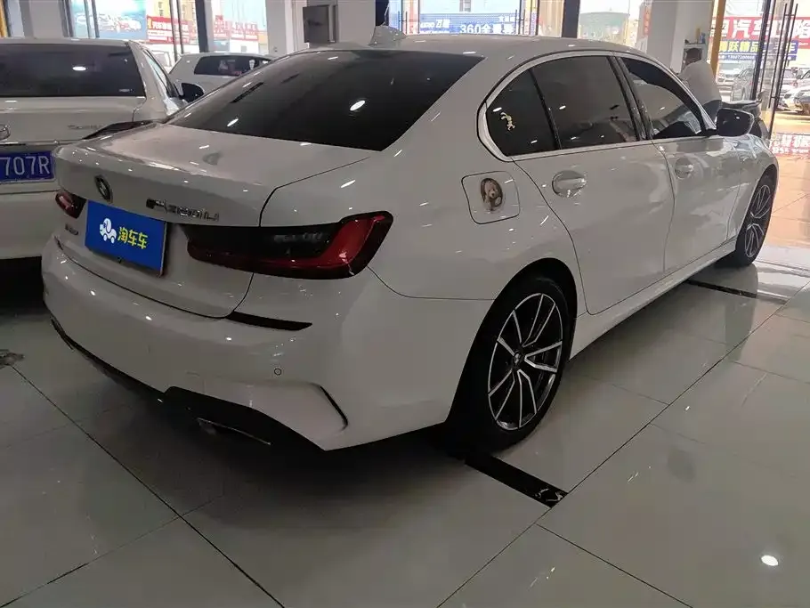 BMW 3 Series 2021 из CN, фото 3