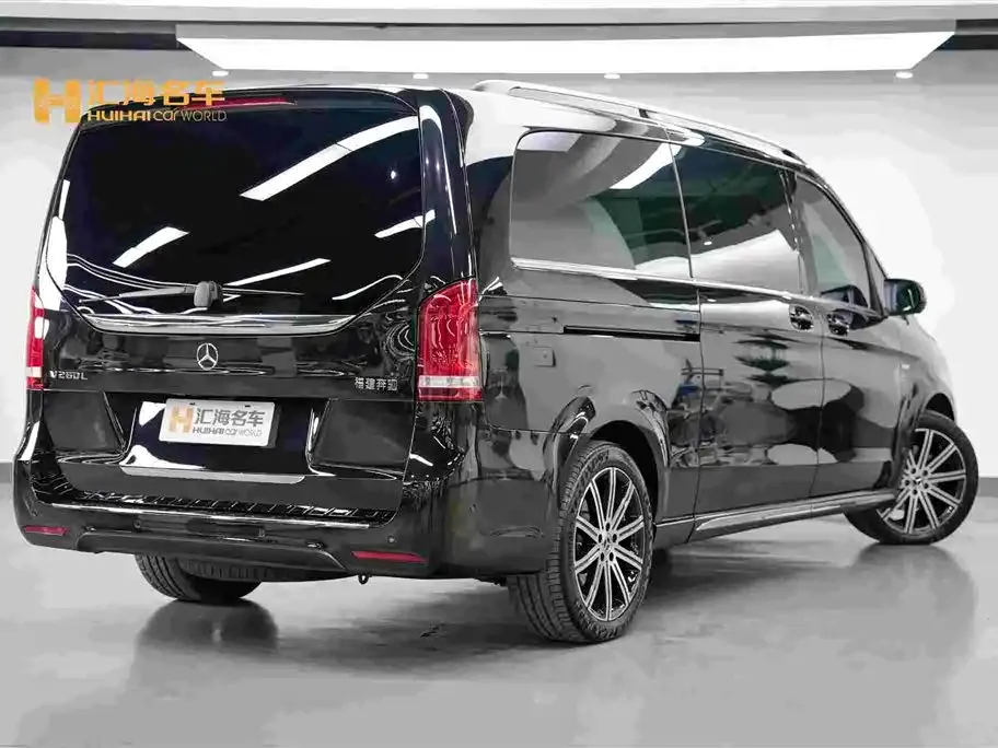 Mercedes-Benz V-Class 2023 из CN, фото 6