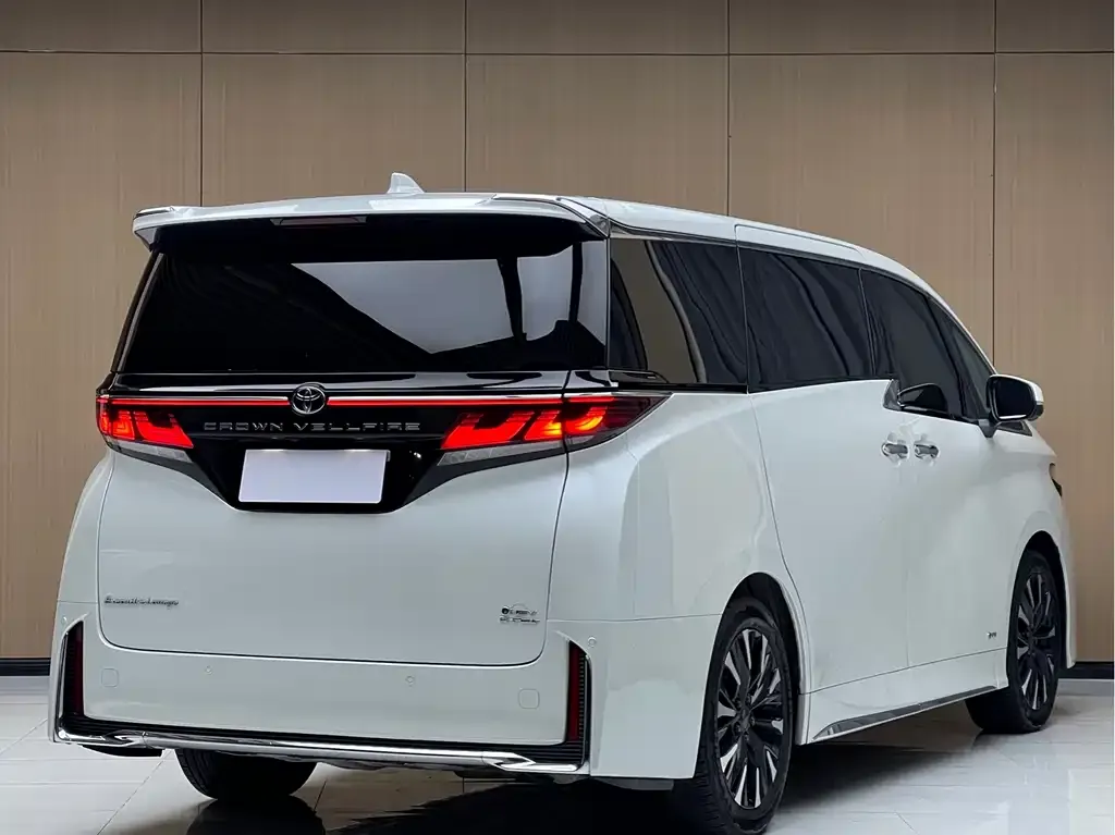 Toyota Vellfire 2025 из CN, фото 3