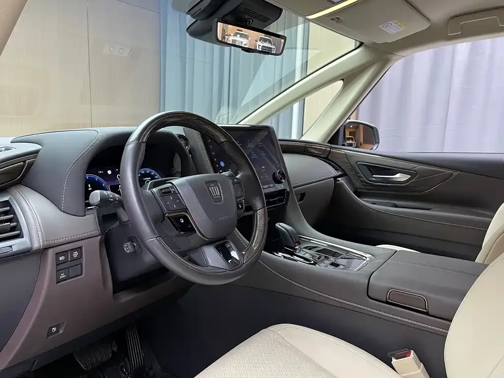 Toyota Vellfire 2025 из CN, фото 4