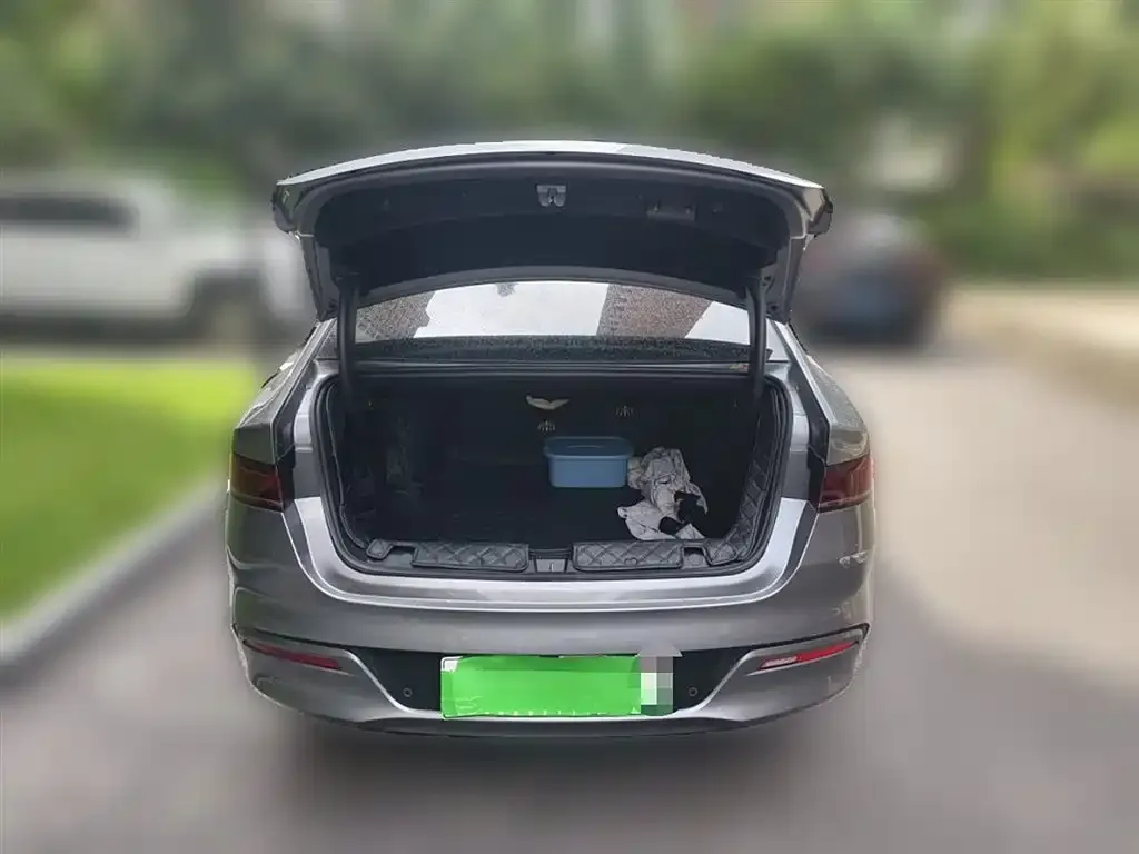 BYD Qin PLUS 2023 из CN, фото 10