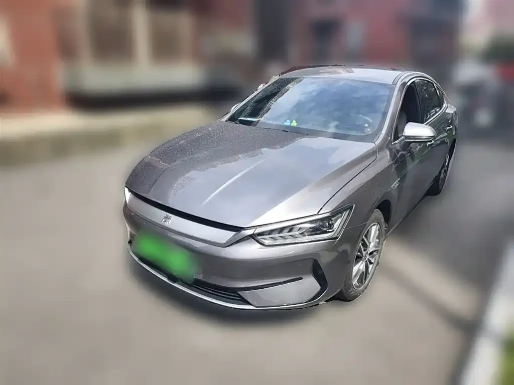 BYD Qin PLUS 2023 из CN, фото 2
