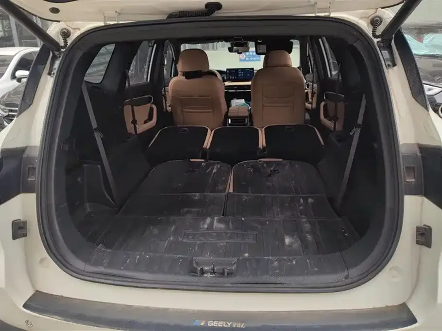 Geely Haoyue L 2023 из CN, фото 4