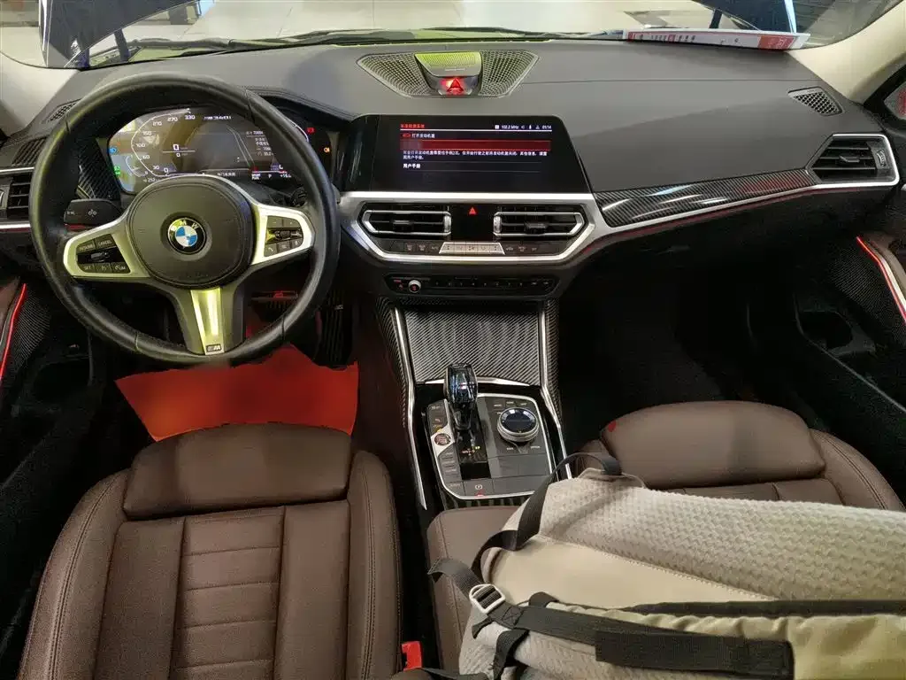 BMW 3 Series 2021 из CN, фото 10