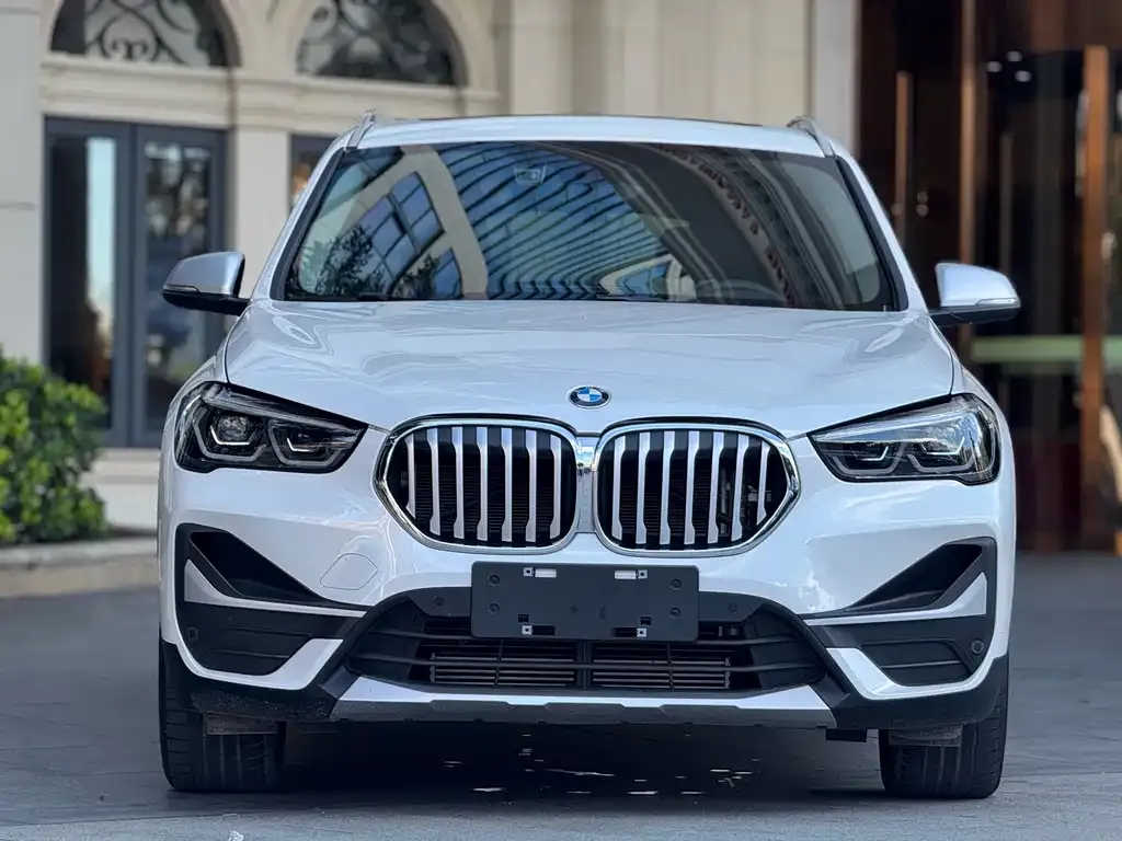 BMW X1 2022 из CN, фото 2