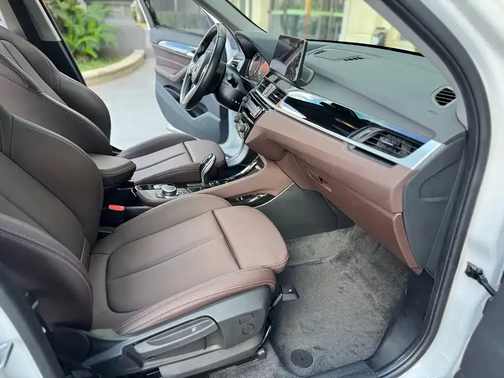 BMW X1 2022 из CN, фото 6