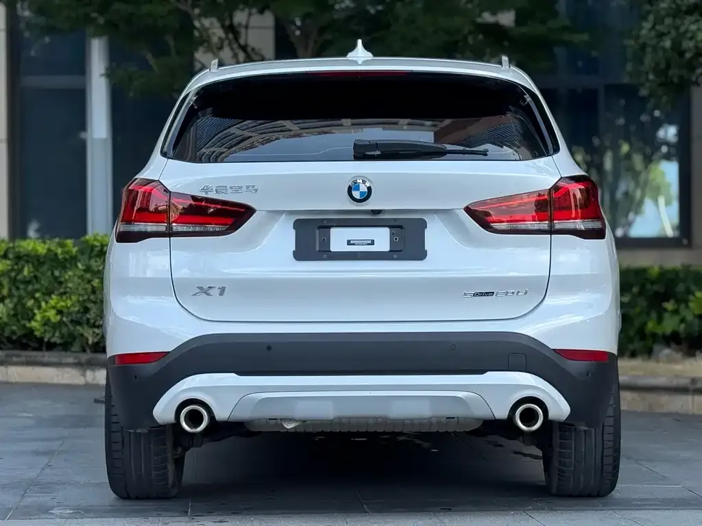 BMW X1 2022 из CN, фото 9