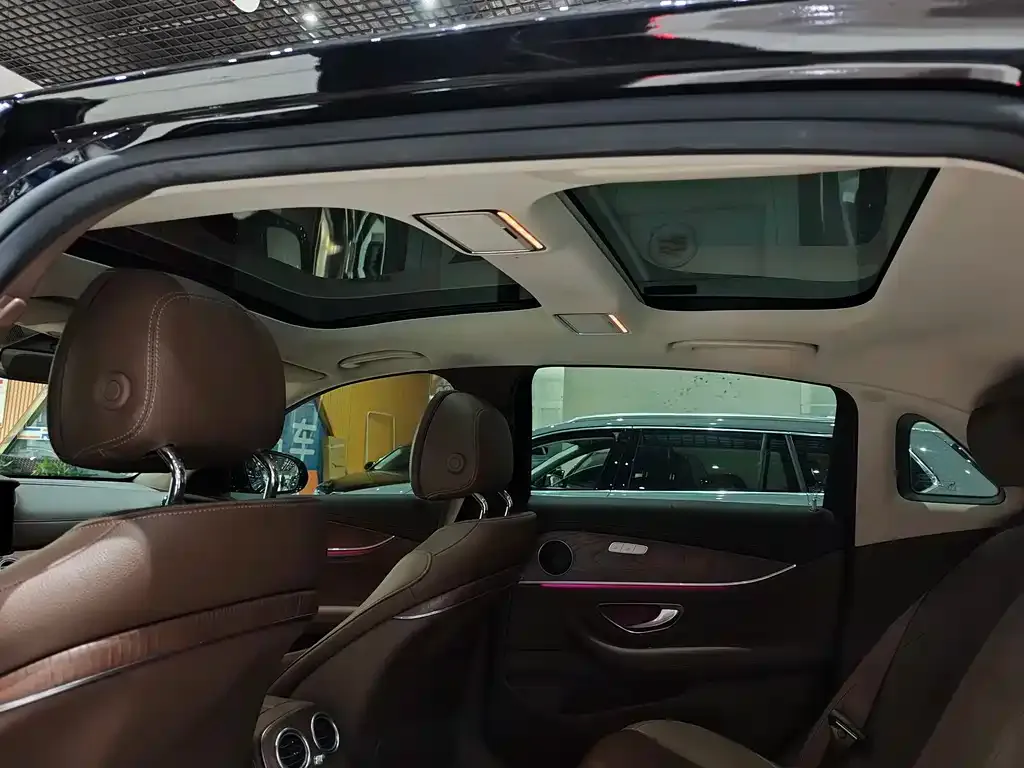 Mercedes-Benz E-Class 2022 из CN, фото 8
