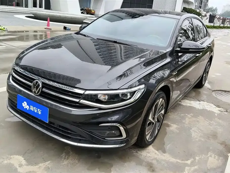 Volkswagen Bora 2023 из CN, фото 1