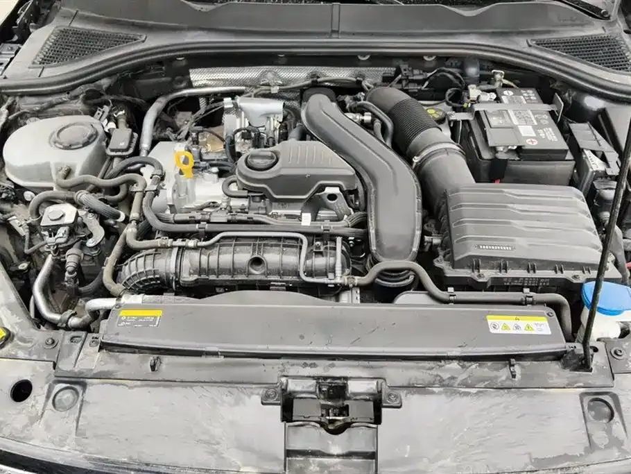 Volkswagen Bora 2023 из CN, фото 10