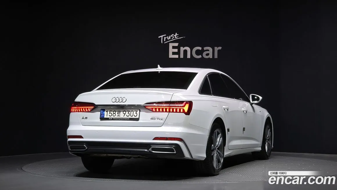 Audi A6 — фото 2