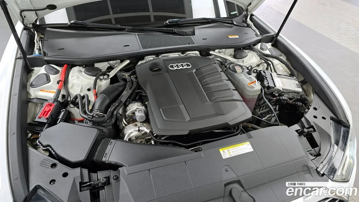 Audi A6 — фото 6