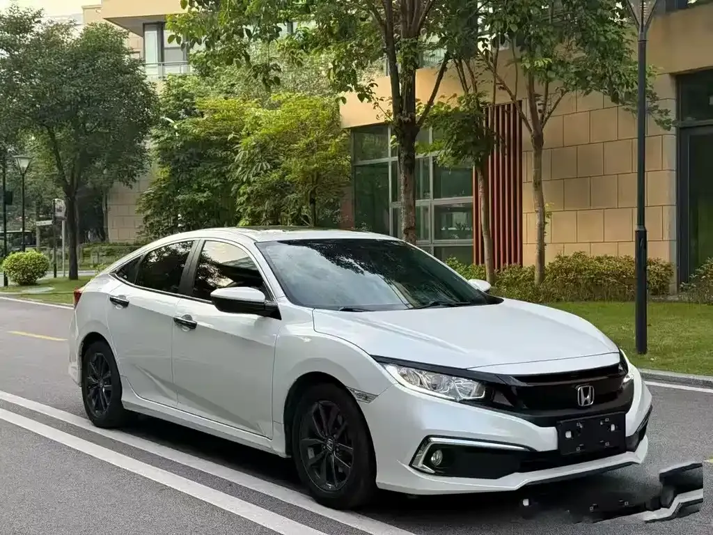 Honda Civic 2021 из CN, фото 3