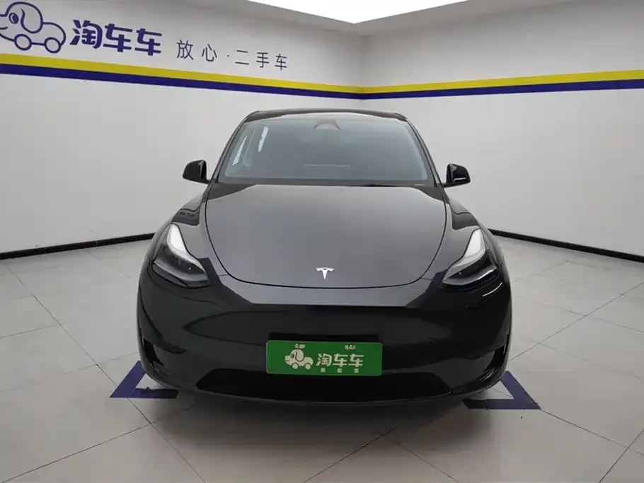 Tesla Model Y 2024 из CN, фото 2