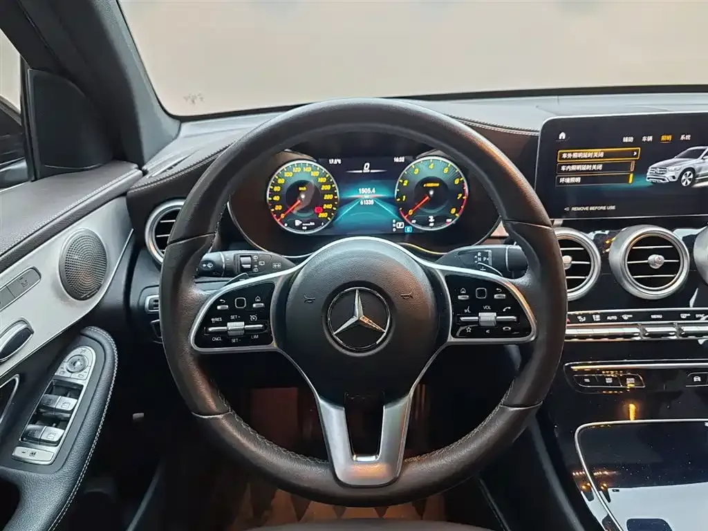 Mercedes-Benz GLC 2022 из CN, фото 8