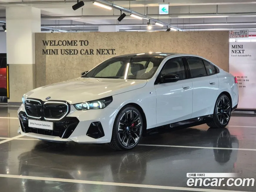 BMW i5