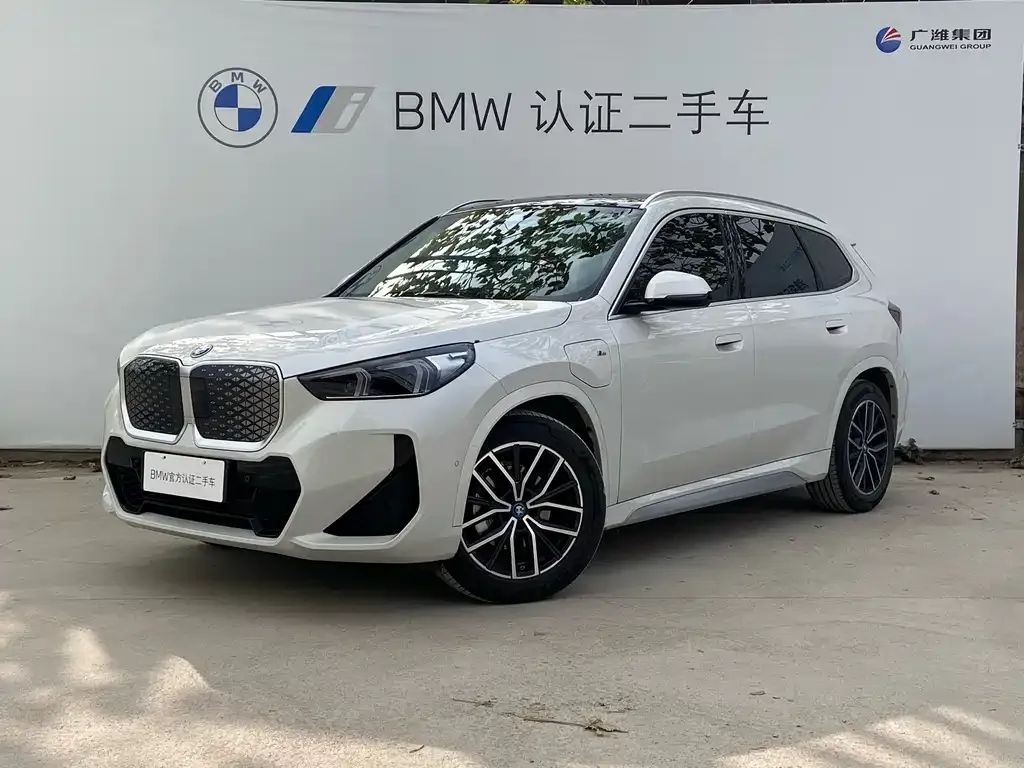 BMW iX1 2024 из CN, фото 1
