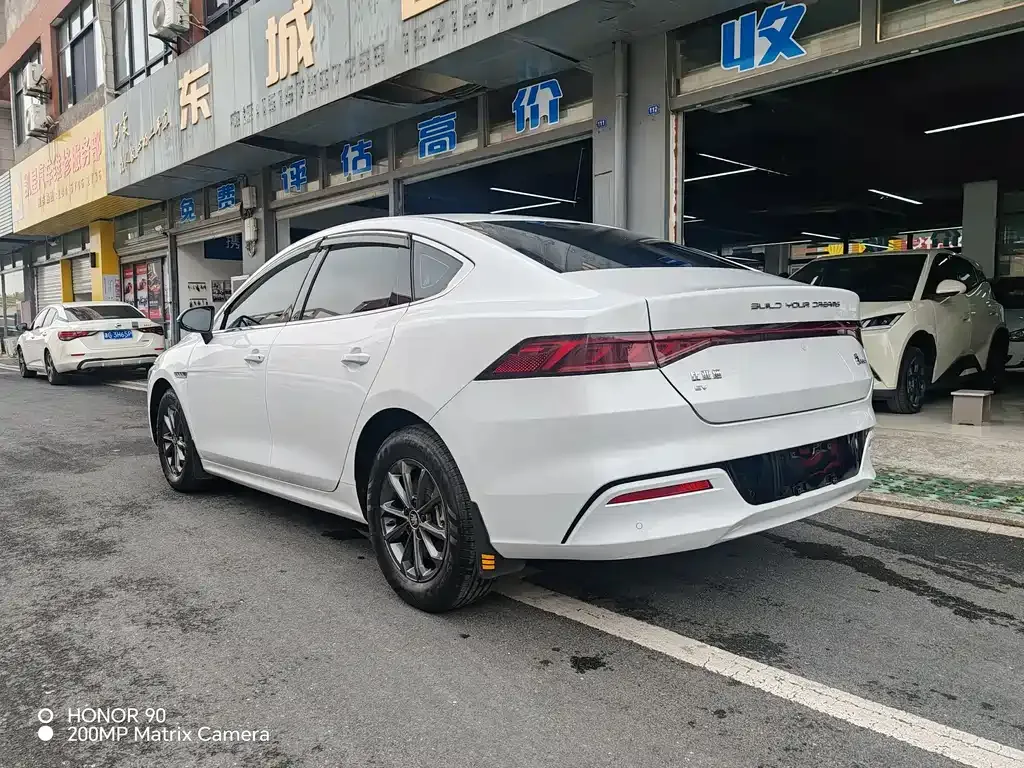 BYD Qin PLUS 2023 из CN, фото 8