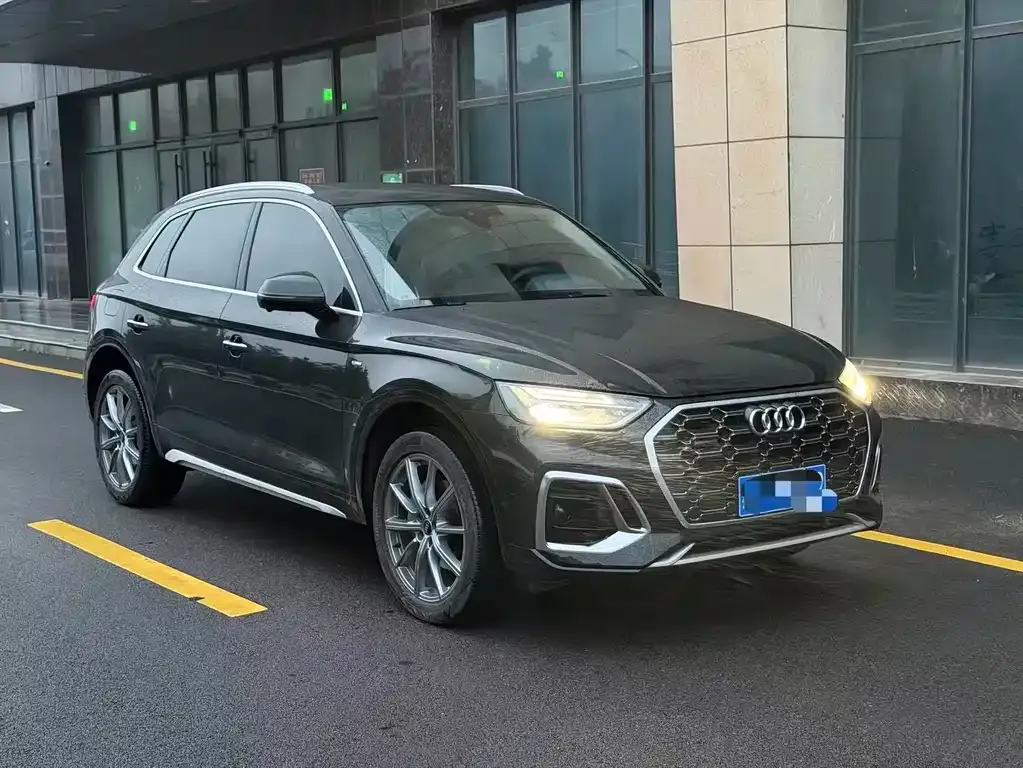 Audi Q5L 2022 из CN, фото 3