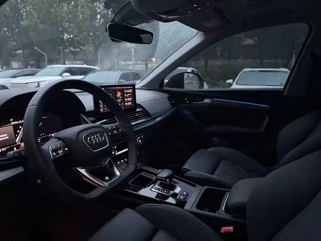 Audi Q5L 2022 из CN, фото 9