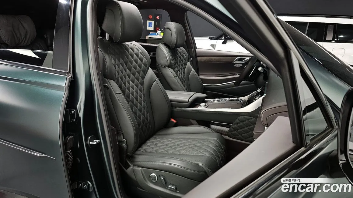 Genesis GV80 — фото 10