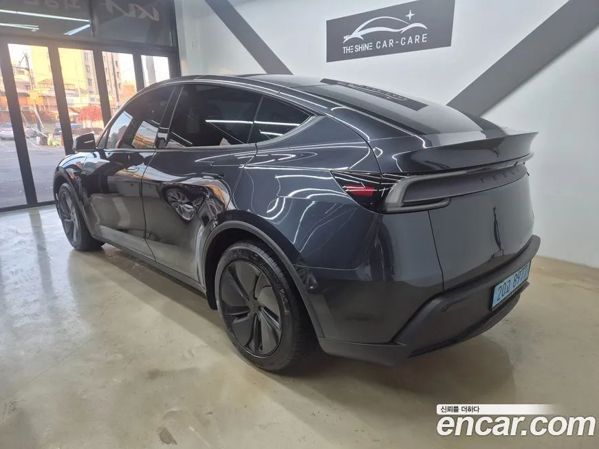 Tesla Model Y 2025 из KR, фото 4