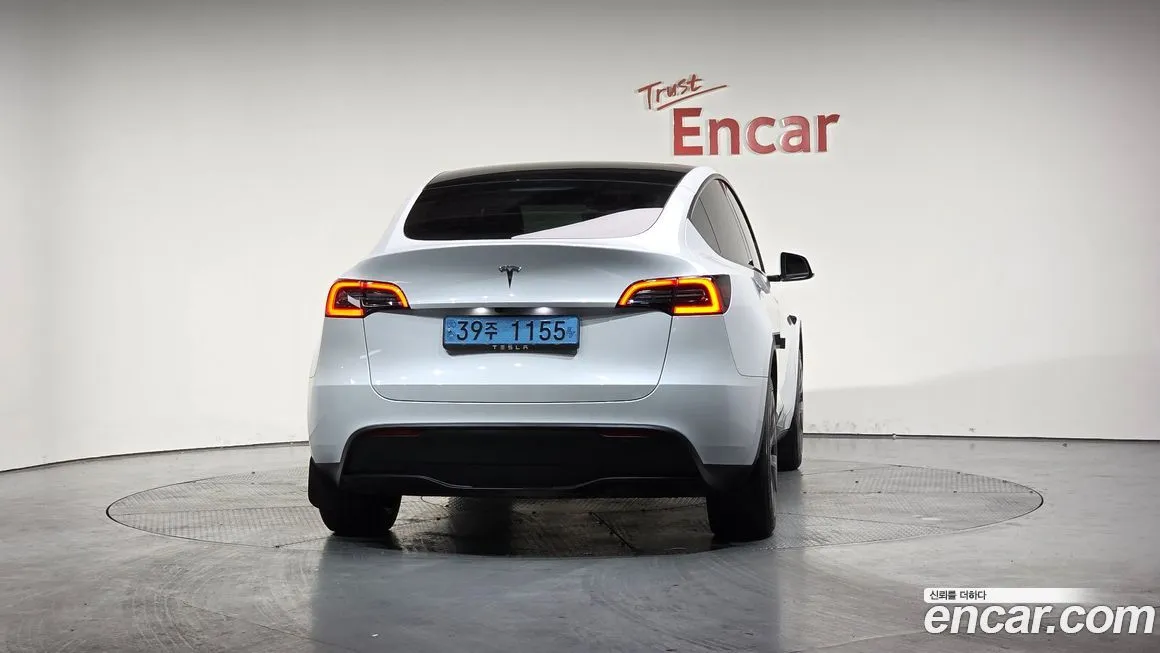 Tesla Model Y 2024 из KR, фото 4
