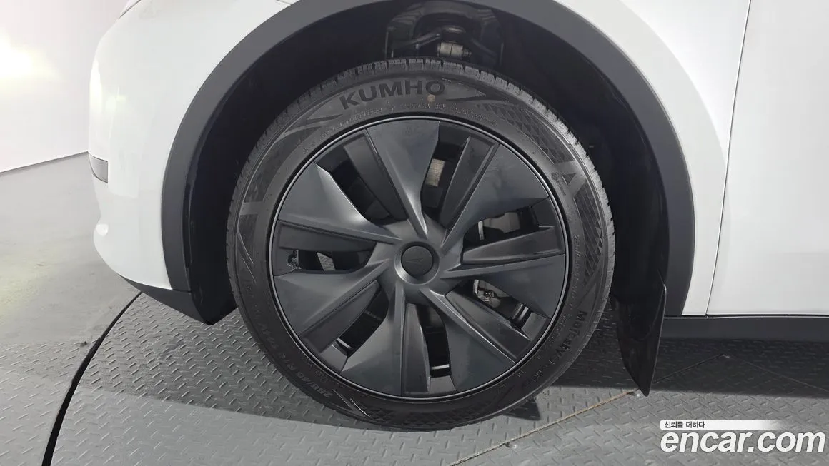 Tesla Model Y 2024 из KR, фото 5