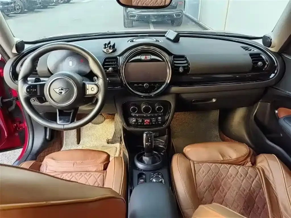 [object Object] Mini Clubman 2023 из CN, фото 7