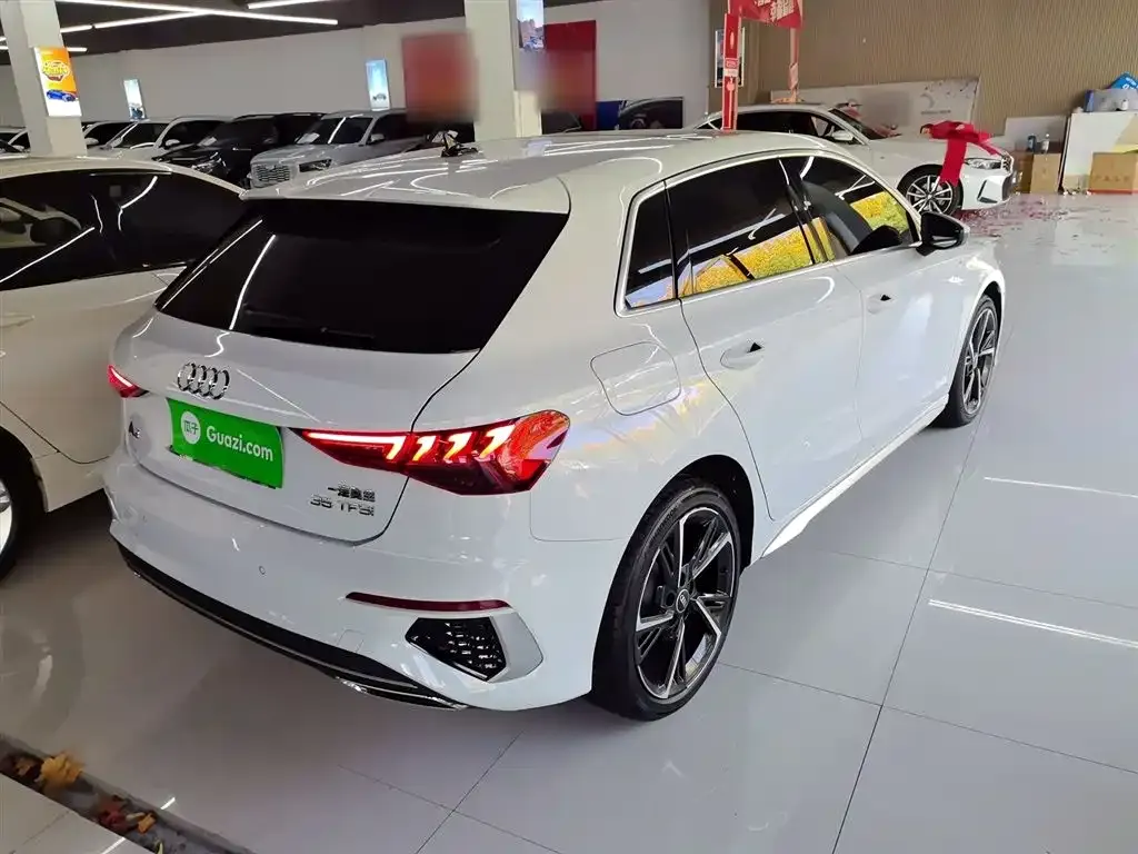 Audi A3 2024 из CN, фото 7