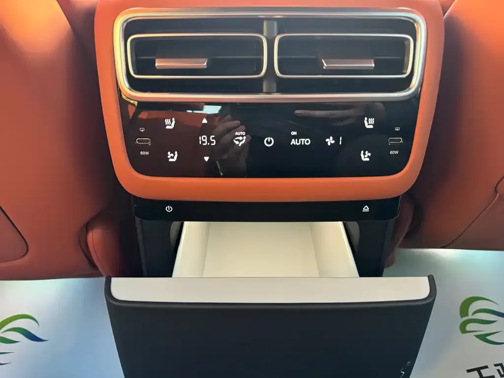 Li Auto L7 2024 из CN, фото 9