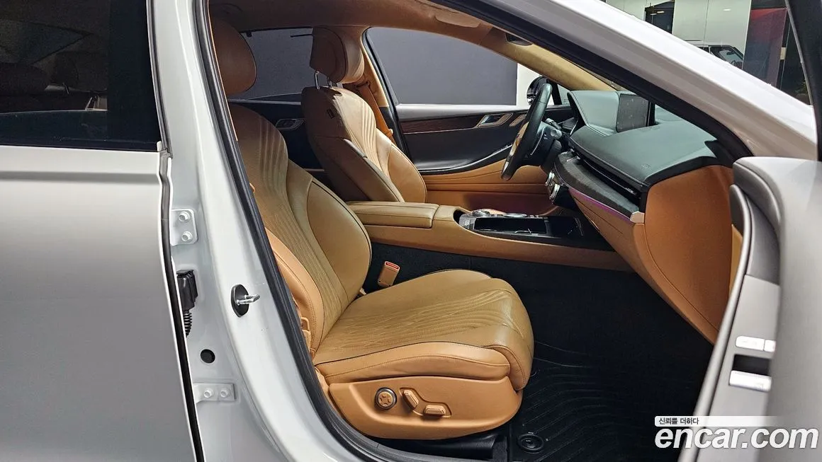 Genesis G80 — фото 10