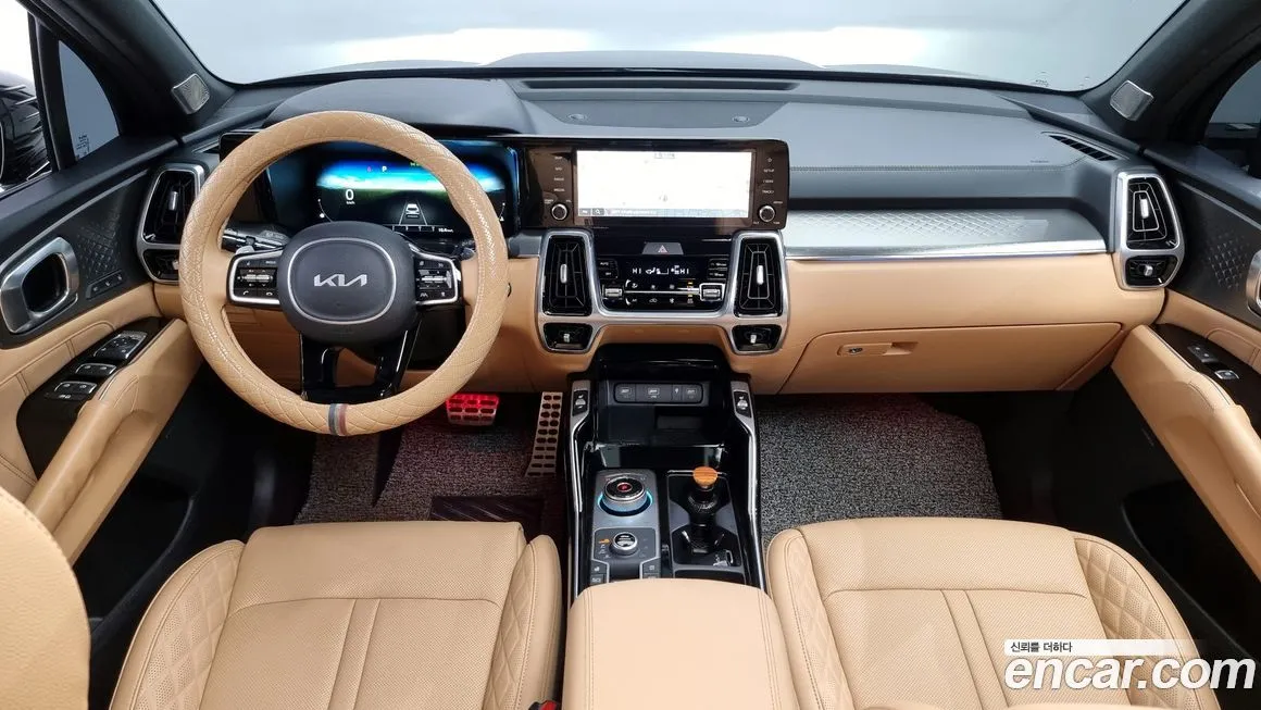Kia Sorento — фото 7