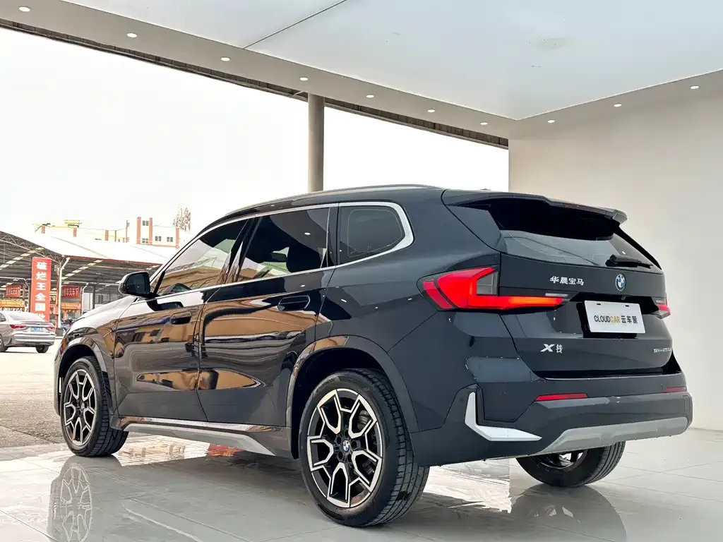 BMW X1 2024 из CN, фото 9