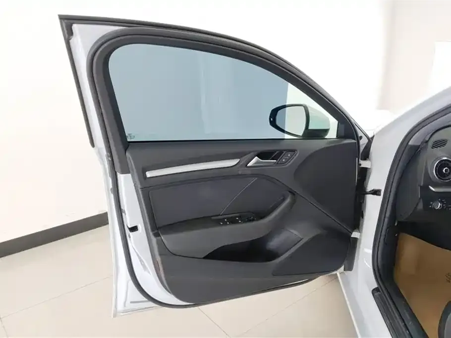 Audi A3 2021 из CN, фото 7