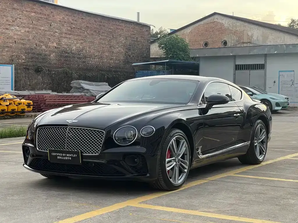 Bentley Continental — фото 1