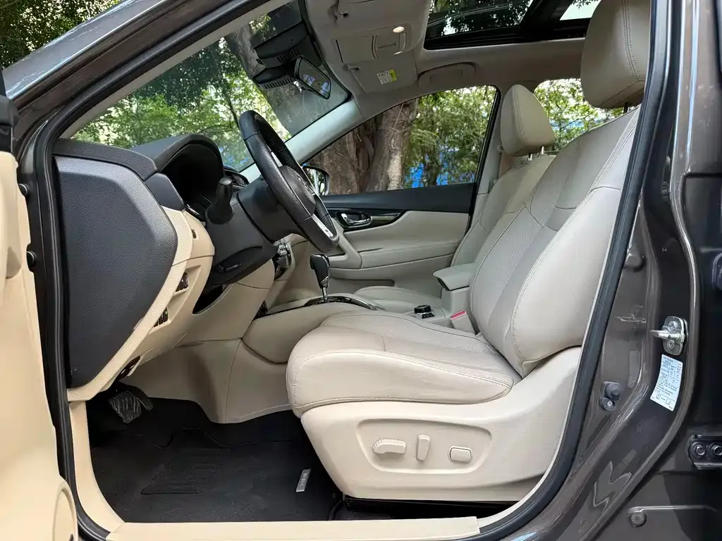 Nissan X-Trail 2021 из CN, фото 4